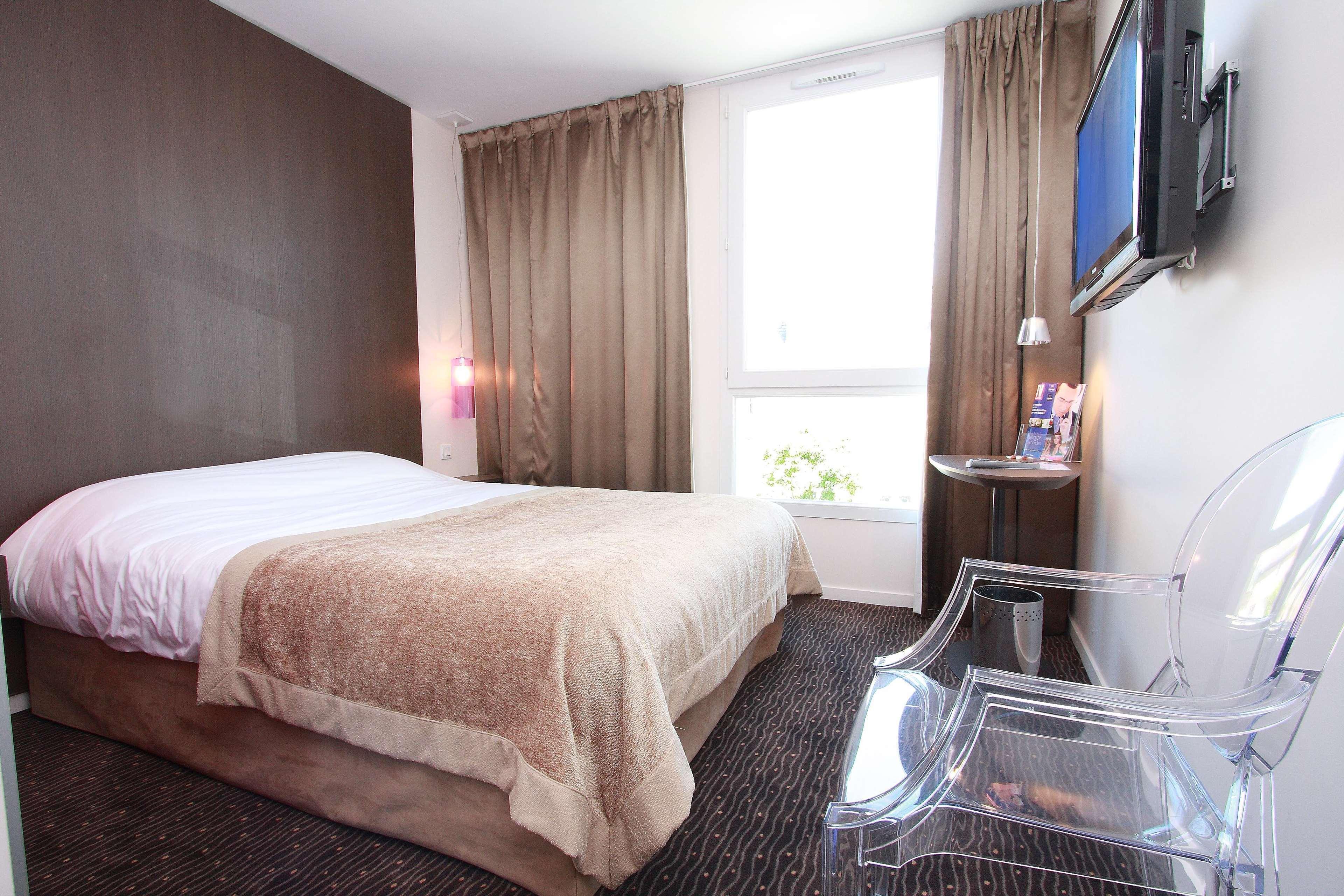 Kyriad Charleville Mezieres Екстер'єр фото