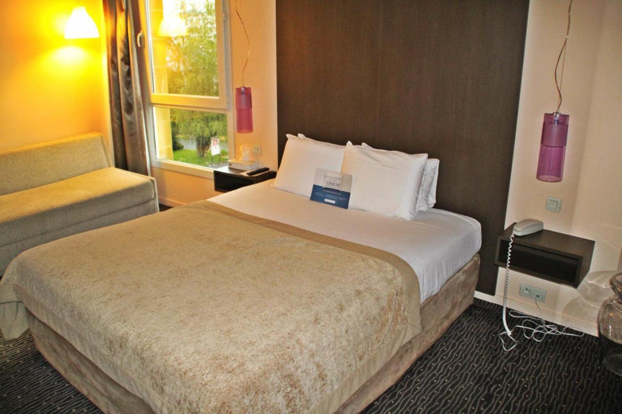 Kyriad Charleville Mezieres Екстер'єр фото