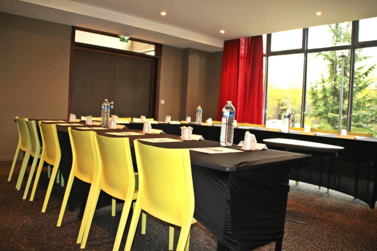 Kyriad Charleville Mezieres Екстер'єр фото